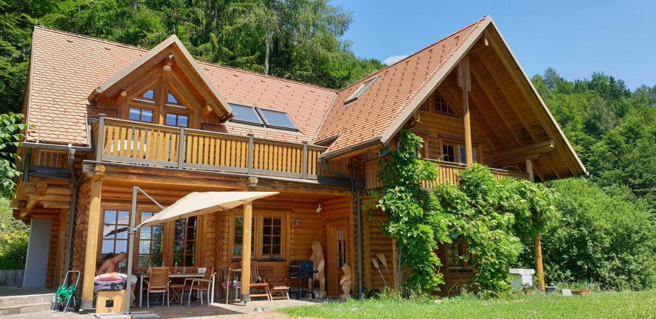 Cosy Spacious Wooden Chalet Na Hrib Stiska Vas ภายนอก รูปภาพ